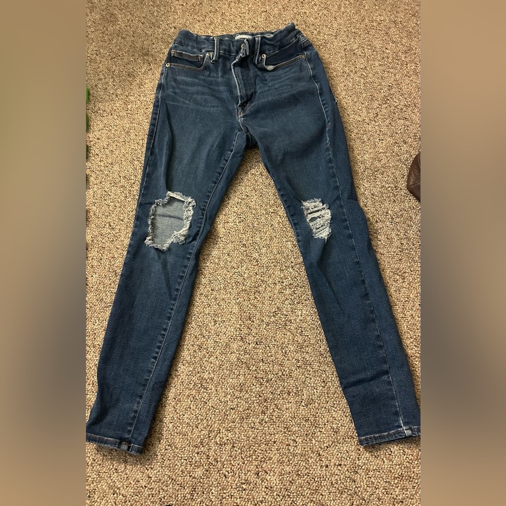 Good American Always Fits Distressed Skinny Jeans
